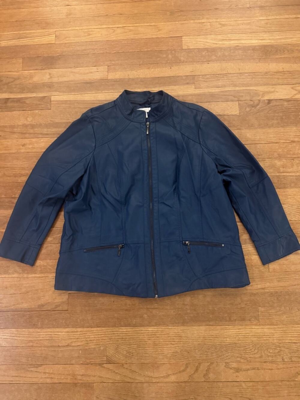 CJ Banks Women's Blue Faux Leather Moto Jacket - Size 2X
b91